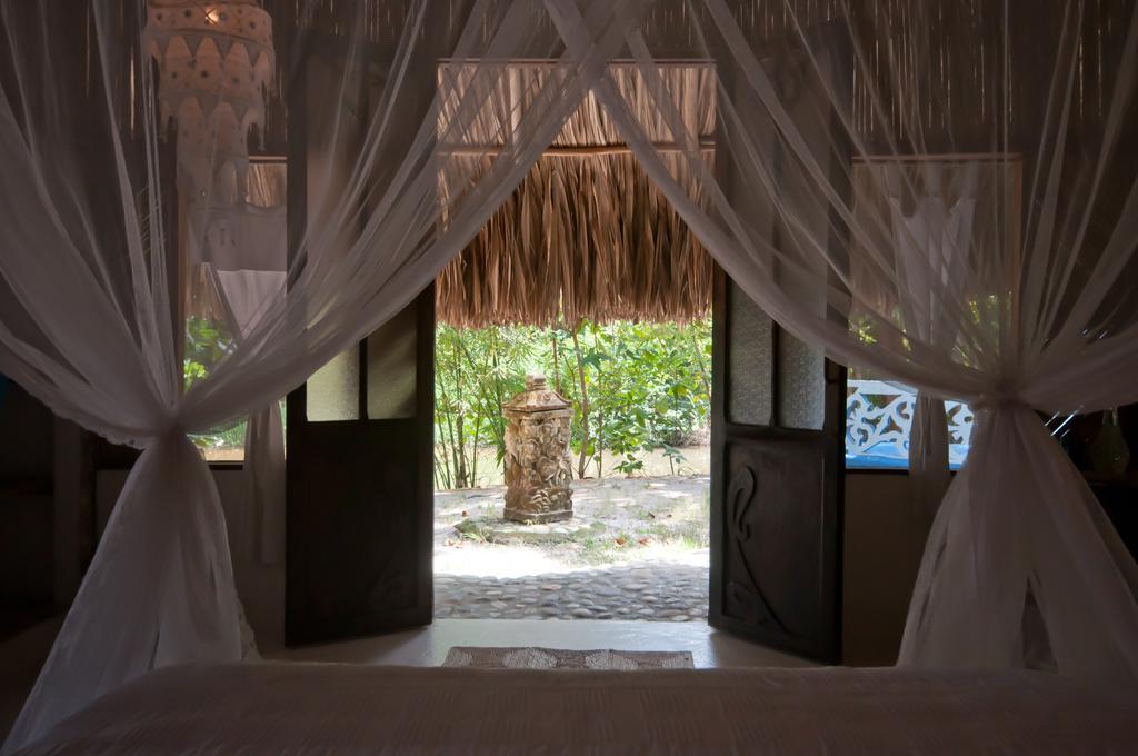 Hôtel Playa Koralia à Santa Marta  Extérieur photo